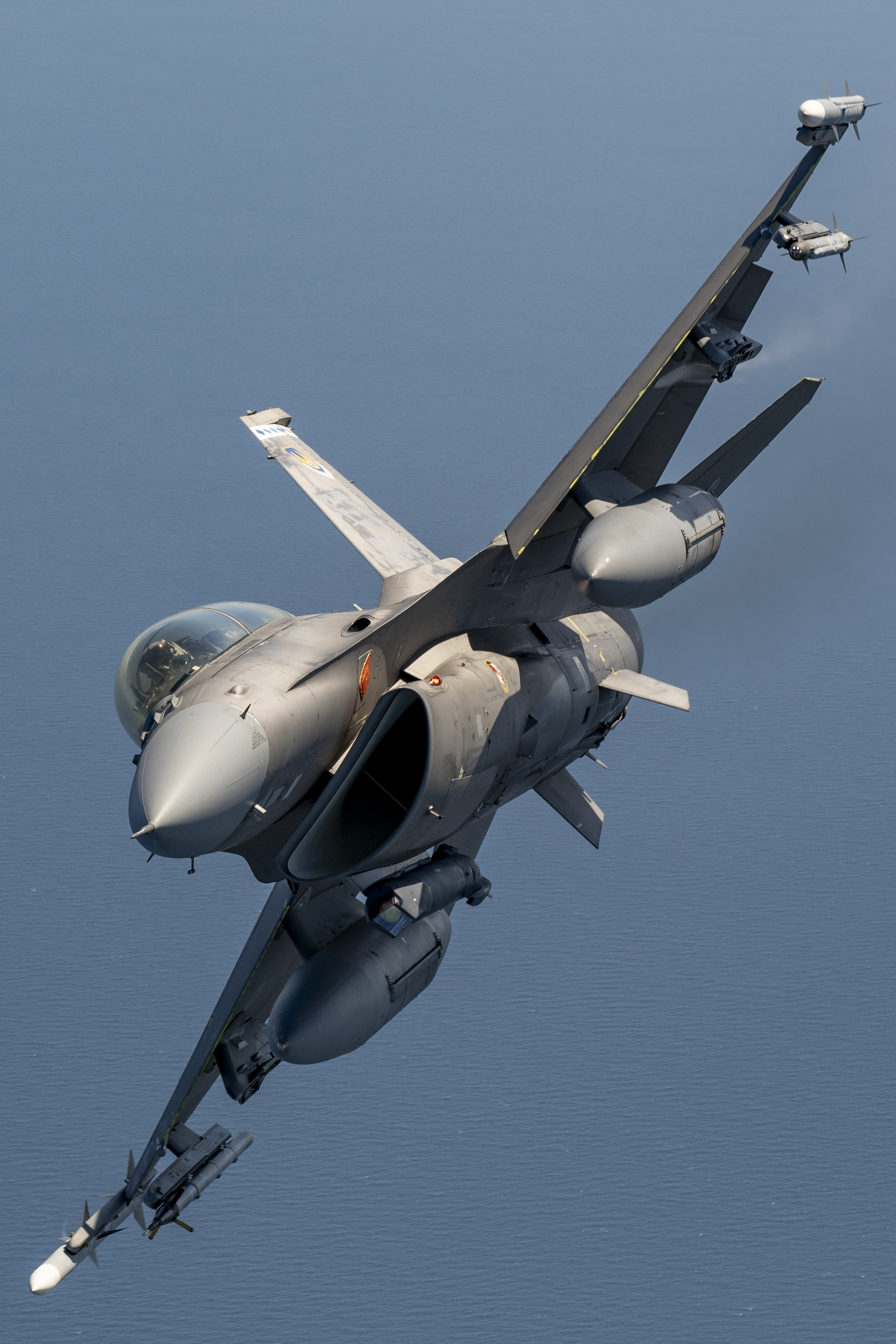 A U.S. Air Force F-16D Fighting Falcon flies over the Gulf of America, September 16, 2025
