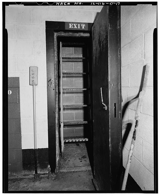 MAGAZINE P INTERIOR, EXIT TO ESCAPE HATCH