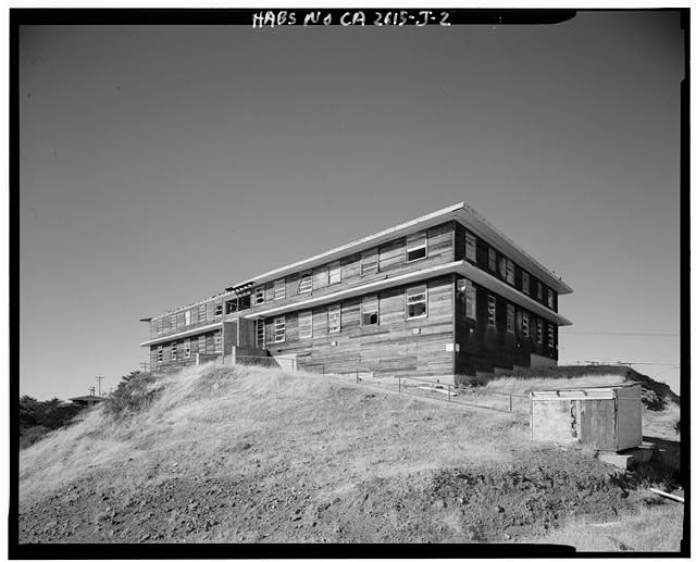 Mill Valley Early Warning Radar EXTERIOR ELEVATIONAL VIEW OF BACHELOR AIRMEN QUARTERS, BUILDING 204, LOOKING NORTHWEST.